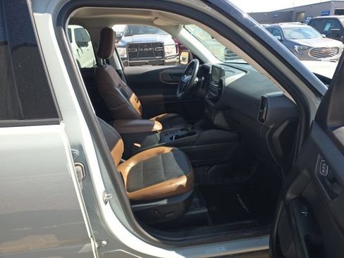 Used 2021 Ford Bronco Sport Badlands w/ Badlands Package AWD/4WD image 12