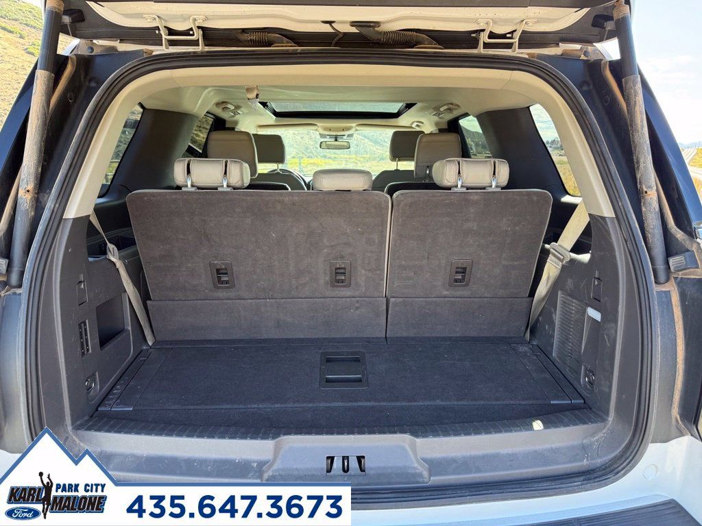 Used 2018 Ford Expedition Limited w/ Equipment Group 302A AWD/4WD image 35
