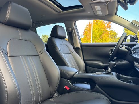 Used 2026 Honda HR-V EX-L image 27