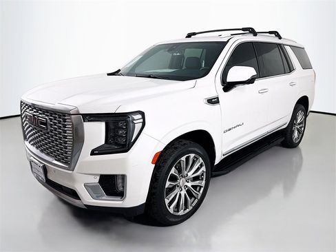 Used 2021 GMC Yukon Denali image 1