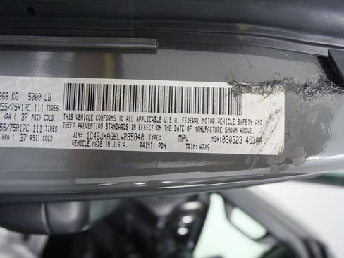 Used 2020 Jeep Wrangler Sport image 23