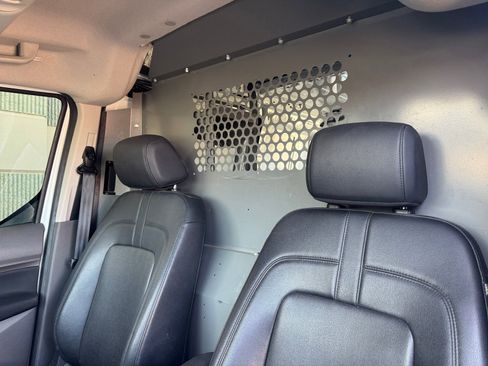 Certified 2021 Ford Transit Connect XL FWD image 28