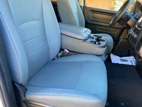 Used 2016 RAM 1500 Express image 38