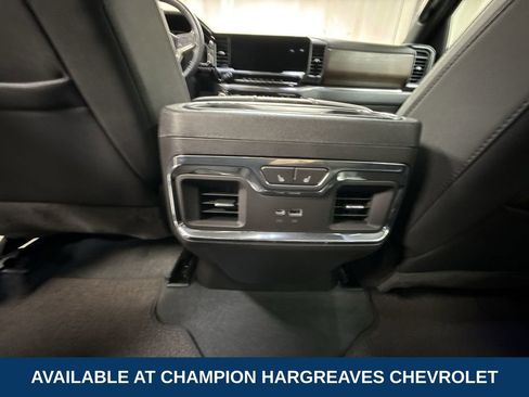 Used 2023 Chevrolet Silverado 1500 High Country w/ Technology Package image 29
