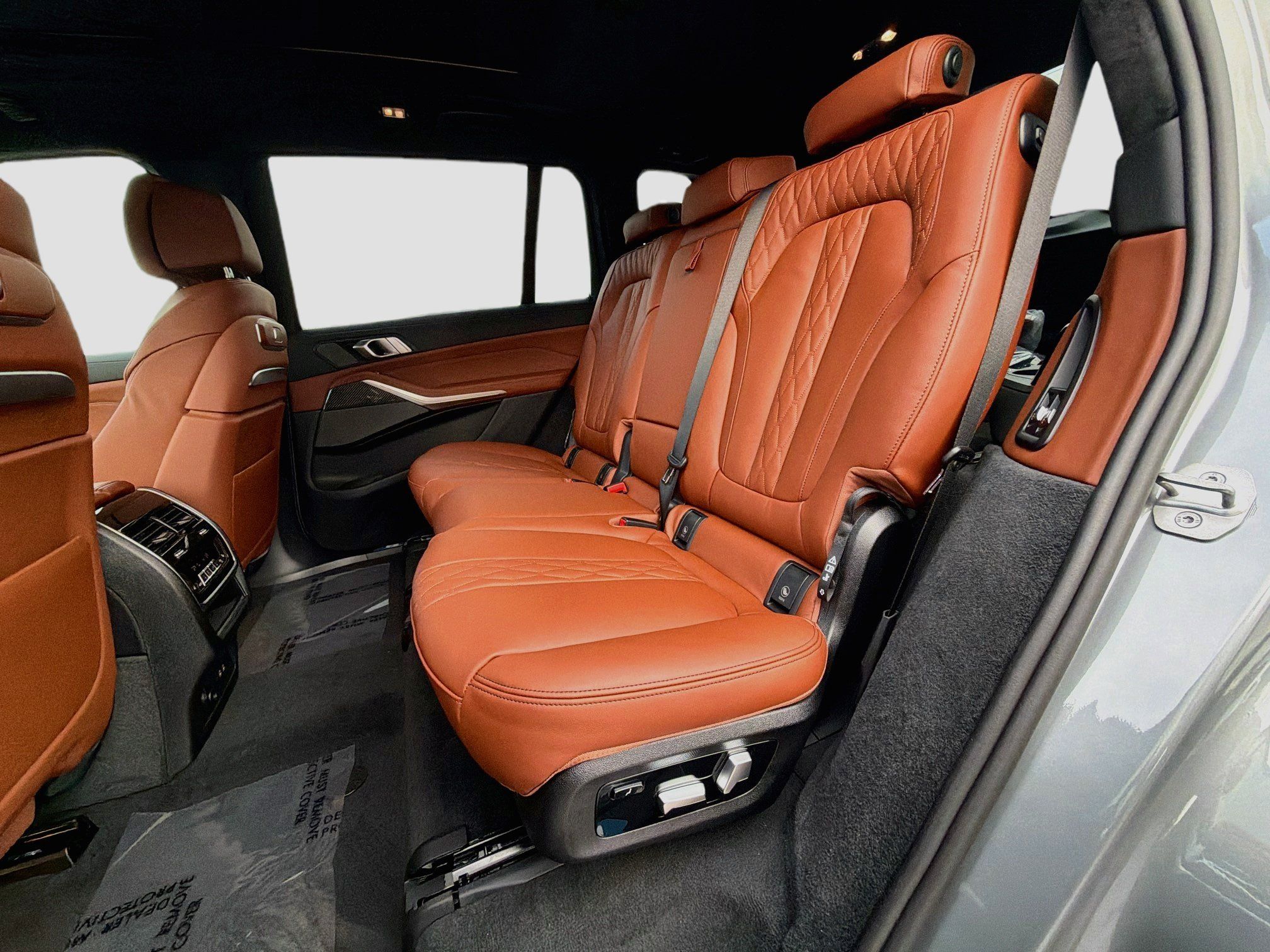 New 2027 BMW X7 M60i AWD/4WD image 22