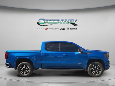 Used 2023 GMC Sierra 1500 AT4 w/ AT4 Premium Package image 4