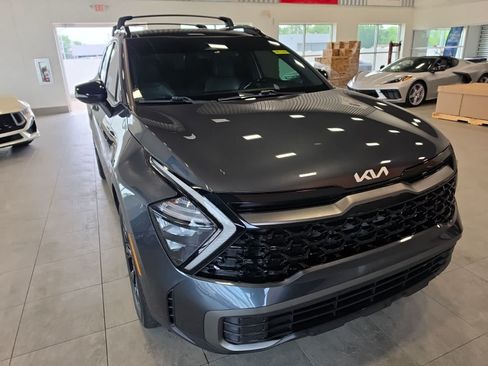 Used 2023 Kia Sportage X-Line w/ X-Line Premium Package AWD/4WD image 4
