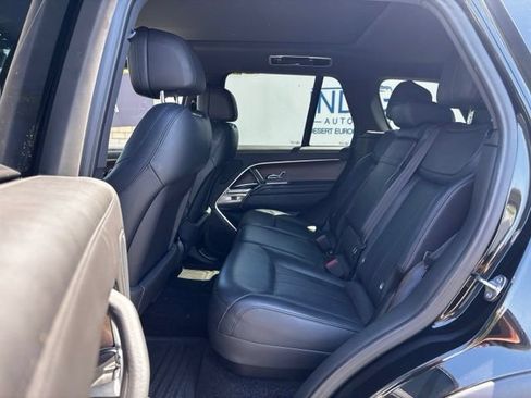 Used 2023 Land Rover Range Rover SE AWD/4WD image 9
