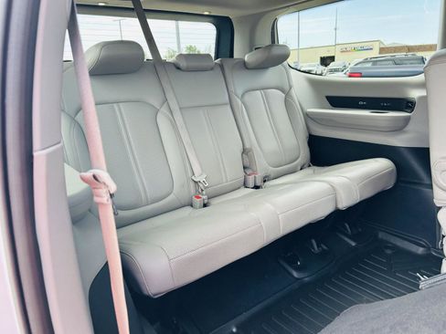 Used 2022 Jeep Wagoneer Series III w/ Premium Group I AWD/4WD image 42