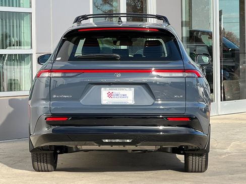 New 2025 Toyota Crown Signia image 5