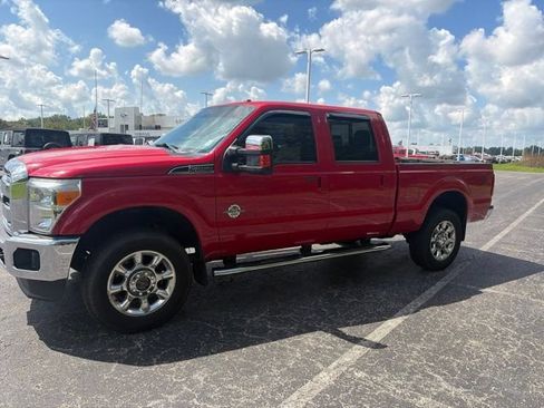 Used 2015 Ford F250 Lariat w/ Lariat Ultimate Package AWD/4WD image 2