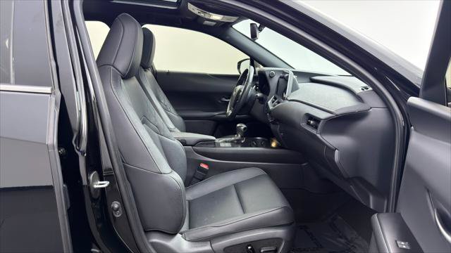 Used 2023 Lexus UX 250h FWD w/ Accessory Package (Z1) image 21