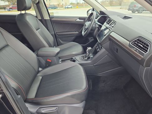 Used 2024 Volkswagen Tiguan Wolfsburg Edition image 32