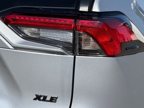Used 2024 Toyota RAV4 XLE Premium FWD image 27