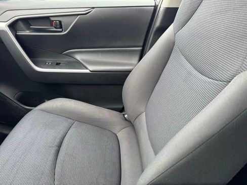 Certified 2019 Toyota RAV4 LE w/ All Weather Liner Package image 21