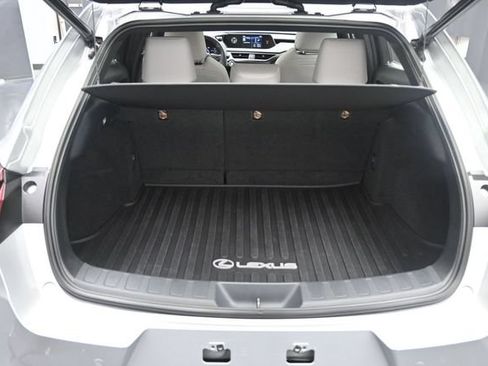 Used 2020 Lexus UX 200 w/ Premium Package FWD image 23