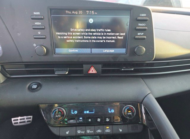 Used 2026 Hyundai Elantra SEL Sport Premium FWD image 11