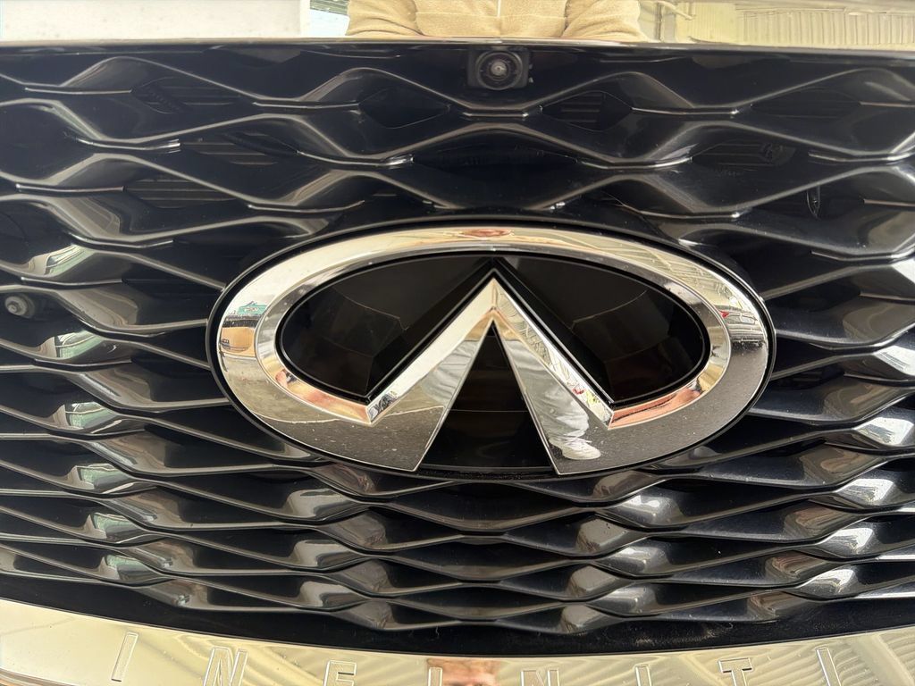 Used 2025 INFINITI QX60 Luxe AWD/4WD image 32