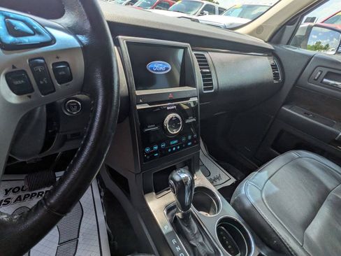 Used 2019 Ford Flex Limited AWD/4WD image 11
