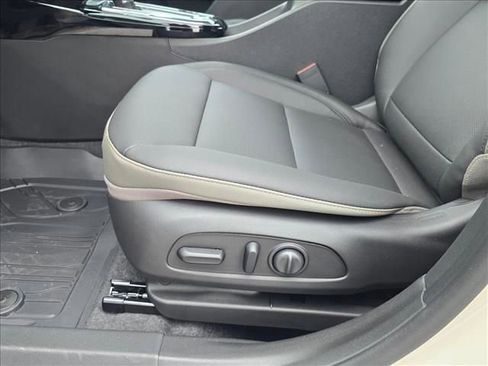 New 2026 Chevrolet Trax ACTIV w/ Driver Confidence Package image 20