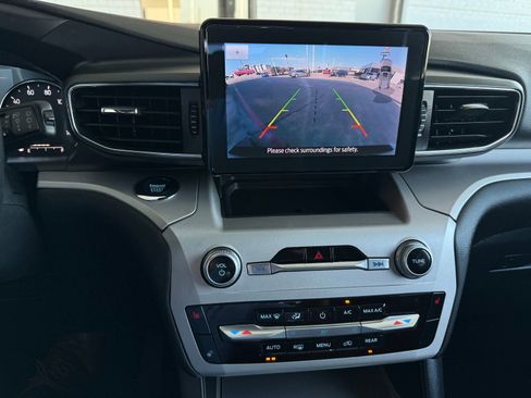 Certified 2023 Ford Explorer XLT w/ Equipment Group 202A image 16