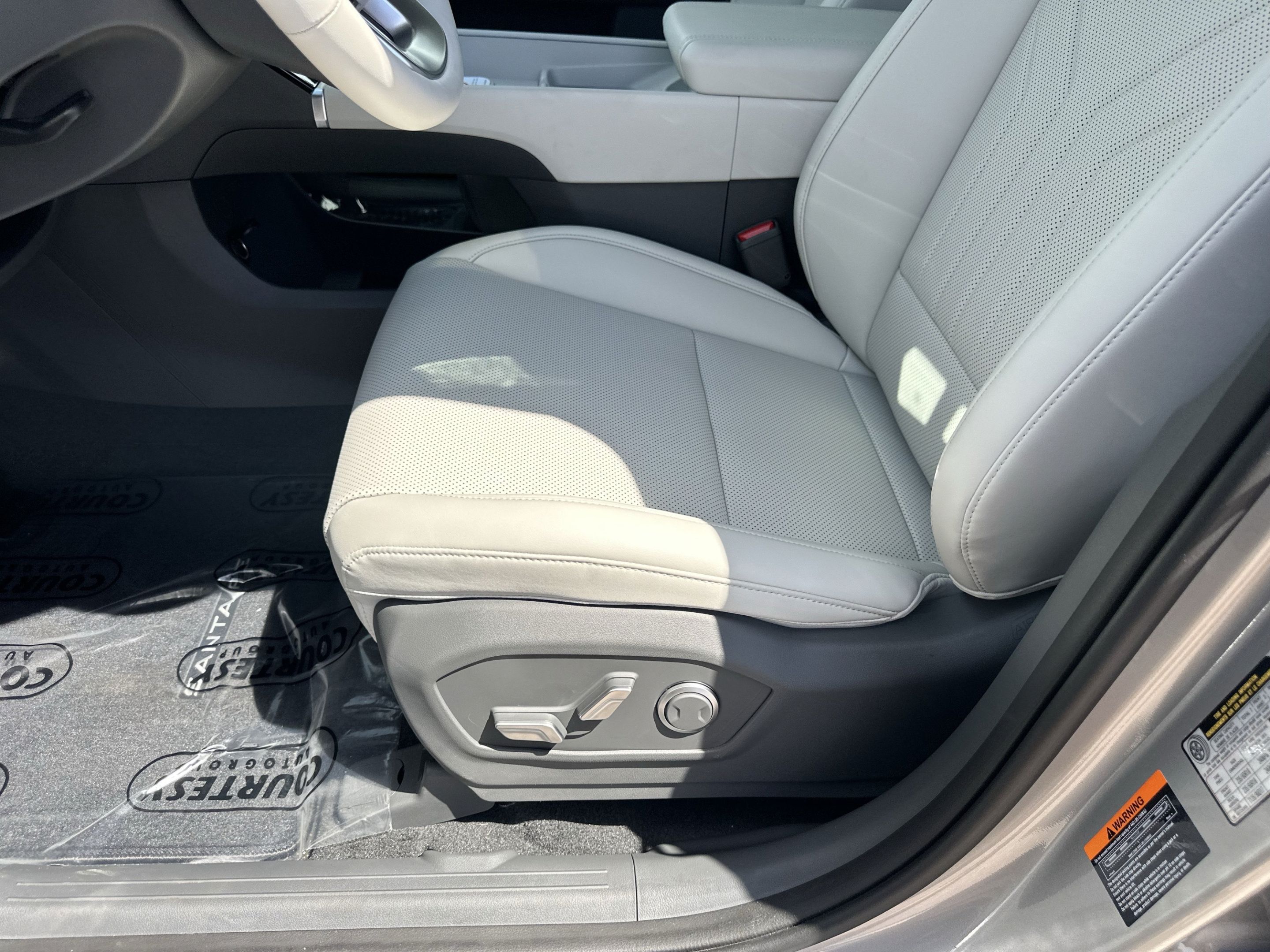 New 2027 Hyundai Santa Fe SEL FWD image 17