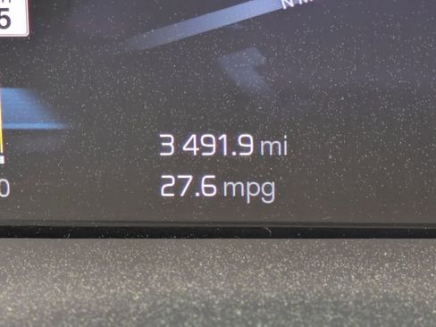 Used 2024 Volvo XC60 B5 Plus image 26