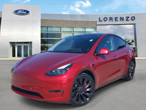 Used 2024 Tesla Model Y Performance image 1