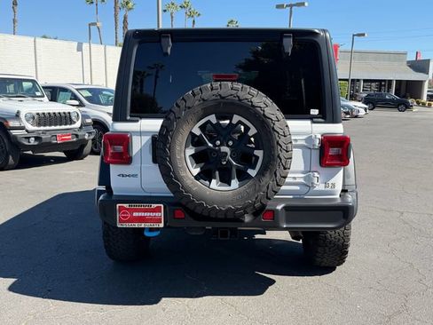 Used 2024 Jeep Wrangler Unlimited Rubicon 4xe AWD/4WD image 7