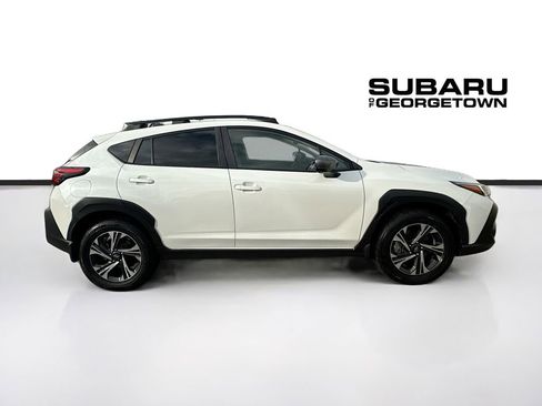 Used 2024 Subaru Crosstrek 2.0i Premium image 9