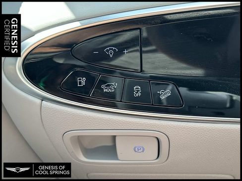 Used 2026 Genesis Electrified GV70 Prestige AWD/4WD image 31