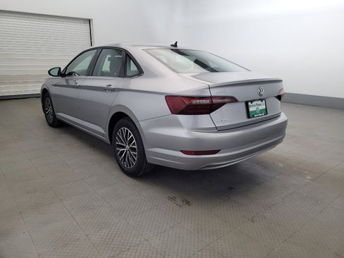 Used 2021 Volkswagen Jetta SE FWD image 5