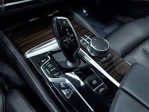 Certified 2023 BMW M550i xDrive image 20