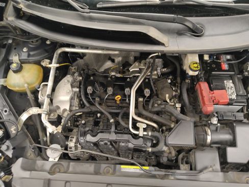 Used 2021 Nissan Rogue S FWD image 30