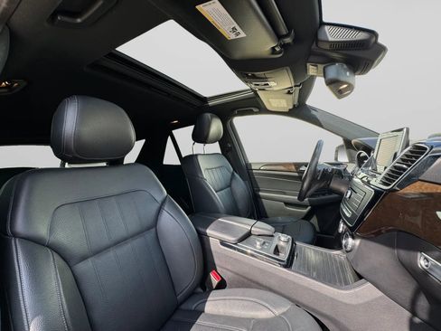 Used 2018 Mercedes-Benz GLE 350 image 37