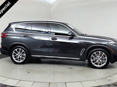 Used 2019 BMW X5 xDrive40i w/ Premium Package 2