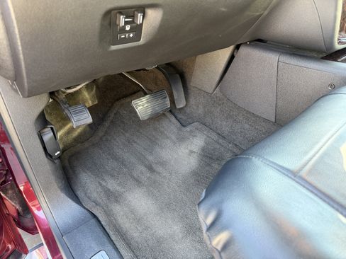 Used 2013 GMC Sierra 2500 Denali w/ Suspension Package, Off-Road image 16