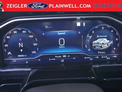 Used 2023 Chevrolet Silverado 1500 LT AWD/4WD image 25