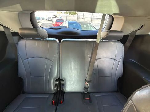 Used 2018 Buick Enclave Essence w/ Trailering Package image 28