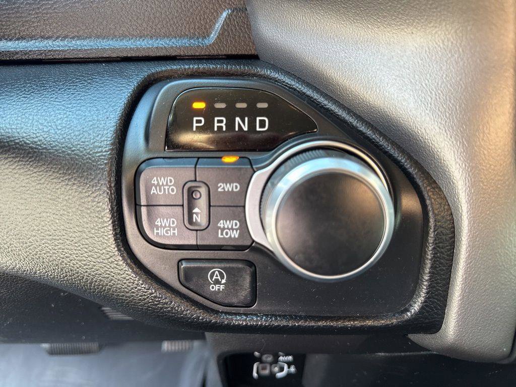 Used 2019 RAM 1500 Big Horn AWD/4WD image 42