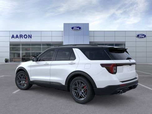 New 2026 Ford Explorer ST w/ Sun And Sound Package image 5