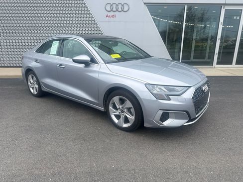 Used 2022 Audi A3 2.0T Premium FWD image 2