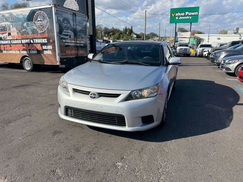 Used 2012 Scion tC image 3
