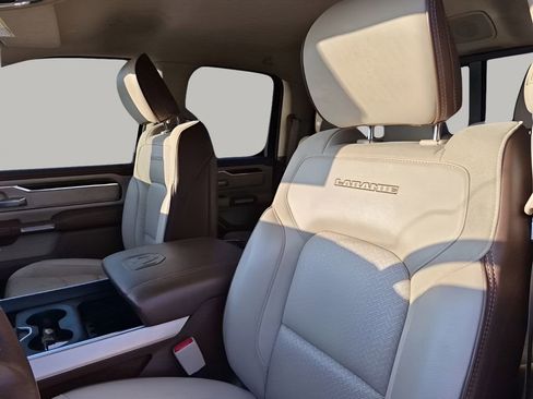 Used 2021 RAM 1500 Laramie image 31