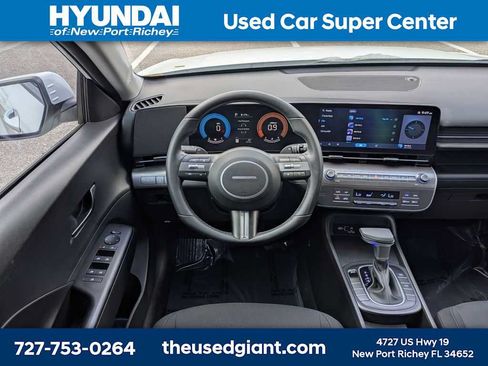 Certified 2024 Hyundai Kona SEL FWD image 18
