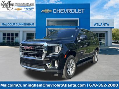 Used 2024 GMC Yukon SLT w/ SLT Premium Package