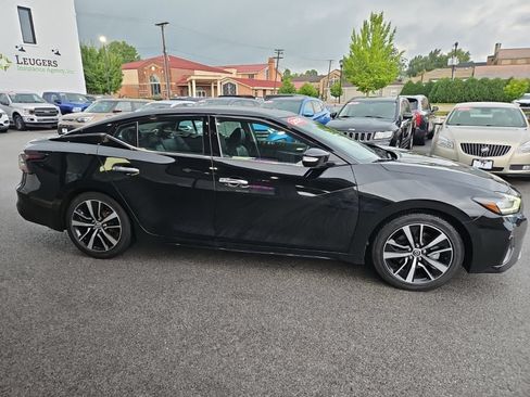 Used 2021 Nissan Maxima 3.5 SV w/ Floor Mat Group FWD image 7