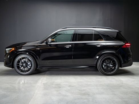 Used 2025 Mercedes-Benz GLE 53 AMG 4MATIC image 2