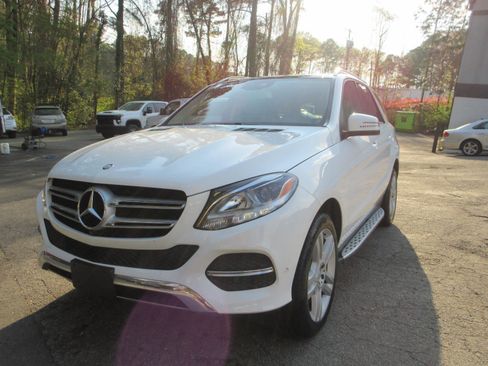 Used 2017 Mercedes-Benz GLE 350 4MATIC image 1