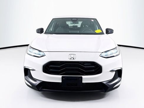 Used 2025 Honda HR-V Sport image 2